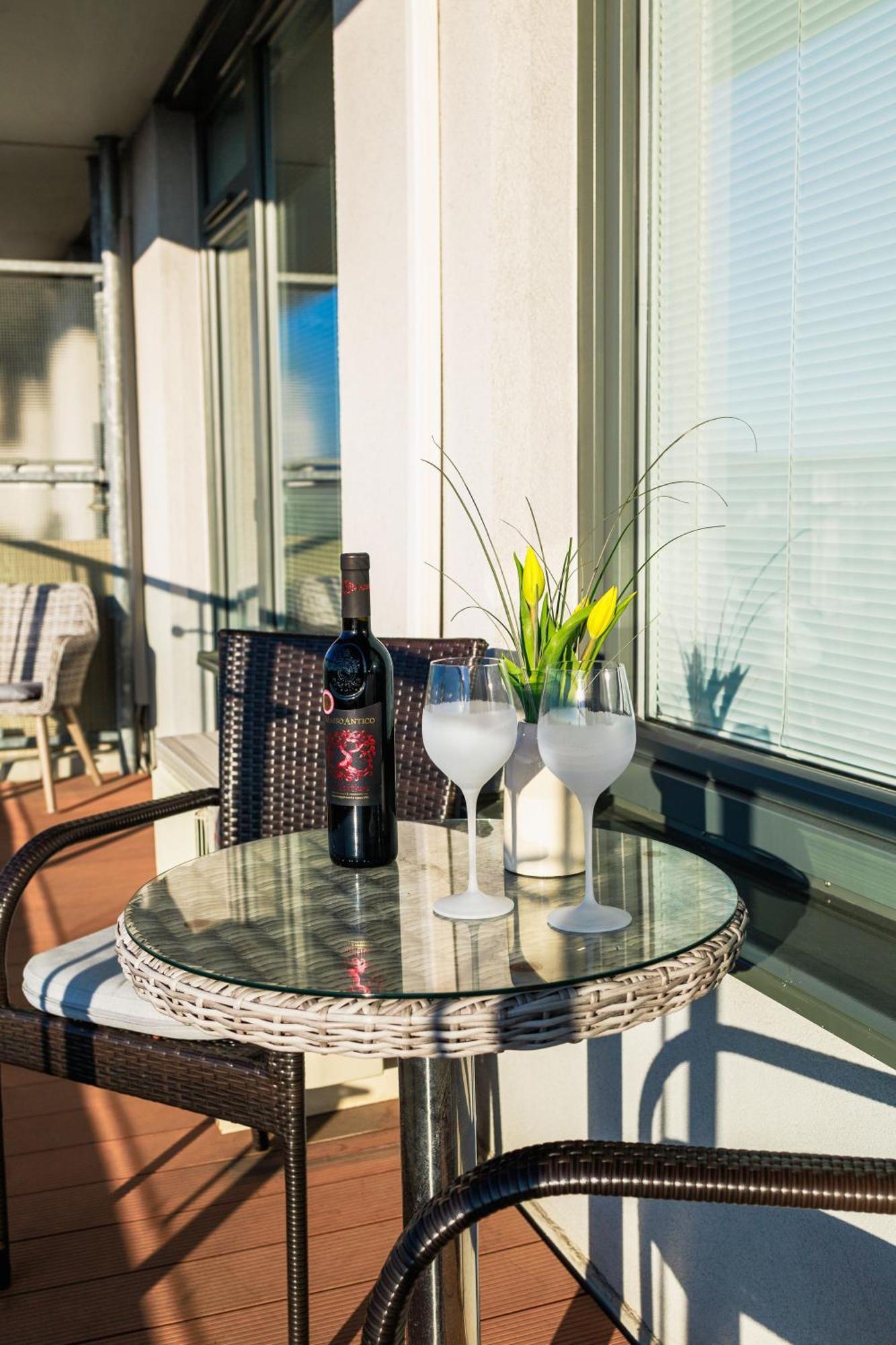 Sunny Apartment With Amazing Terrace On The 13Th Floor Near City Center براتسيلافا المظهر الخارجي الصورة